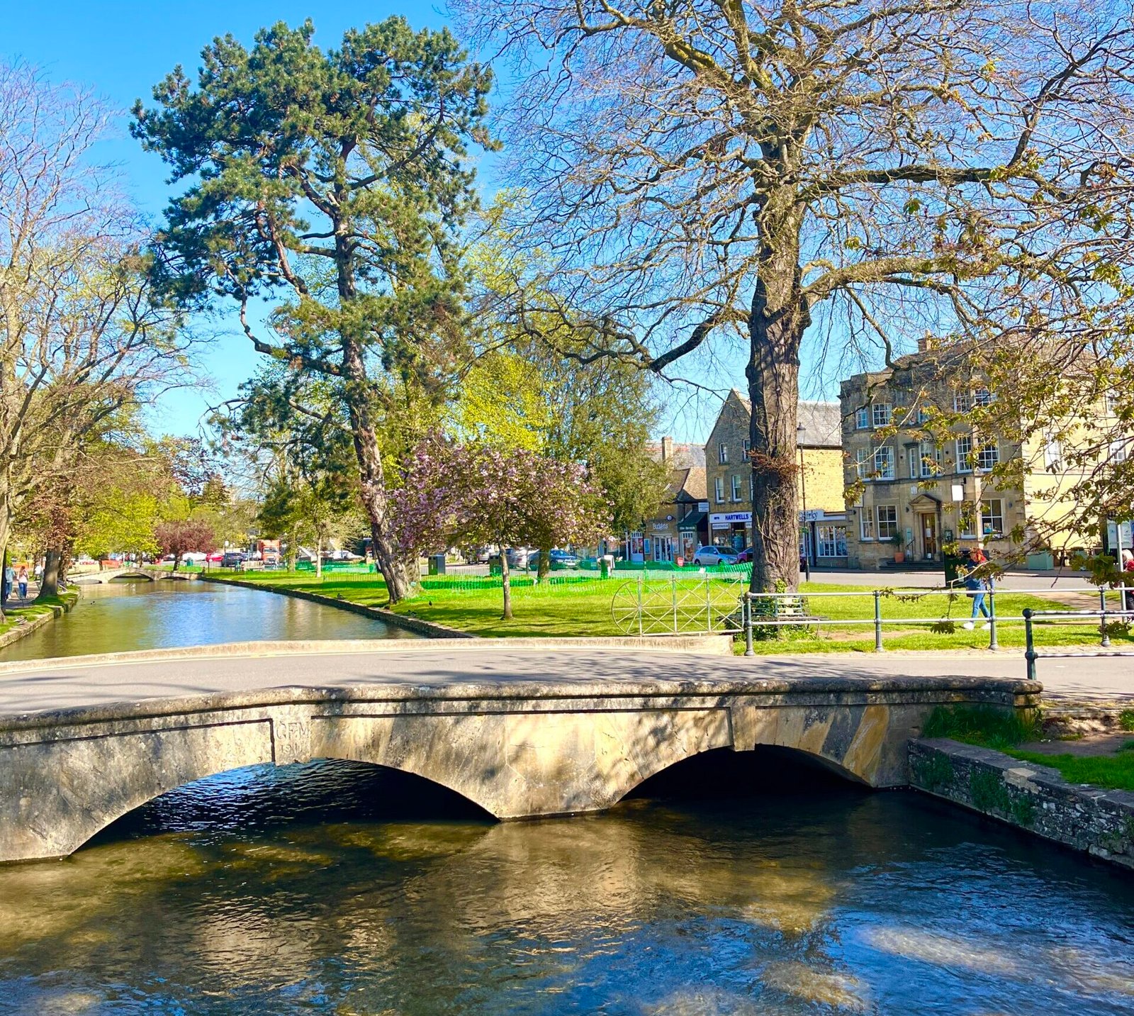 Bourton on the water